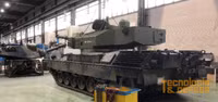Xe tăng Leopard 1A5 cổ điển sánh ngang T-14 Armata nhờ tháp pháo Cockerill 3105 