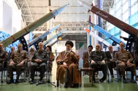 Tên lửa siêu thanh Fattah-2 do Iran chế tạo chỉ đóng vai trò 'mồi bẫy'?