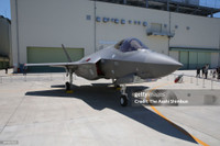 Mỹ tốn số tiền khổng lồ 200 triệu USD cho việc tái sản xuất một tiêm kích F-22