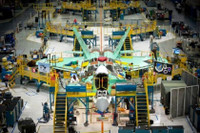 Mỹ tốn số tiền khổng lồ 200 triệu USD cho việc tái sản xuất một tiêm kích F-22