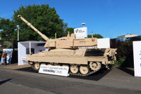 Xe tăng Leopard 1A5 cổ điển sánh ngang T-14 Armata nhờ tháp pháo Cockerill 3105 