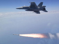 Nga 'giật mình' khi Ba Lan mua hàng trăm tên lửa AGM-88G AARGM-ER 'sát thủ S-400'