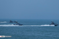 Sau đòn chí mạng của Mỹ, Hải quân Iran vội sơ tán tàu chiến khỏi cảng Bandar Abbas