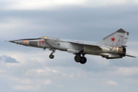 Tiêm kích MiG-25 Liên Xô đã đánh lừa tình báo NATO như thế nào?