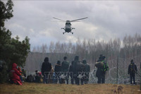 Quân đội Nga tập trung tới 1.200 xe tăng, thiết giáp áp sát biên giới Ukraine