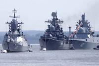 Hạm đội Baltic triển khai hàng chục tàu chiến sẵn sàng ngăn chặn EU bắt tàu chở dầu