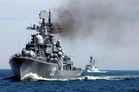 Hạm đội Baltic triển khai hàng chục tàu chiến sẵn sàng ngăn chặn EU bắt tàu chở dầu