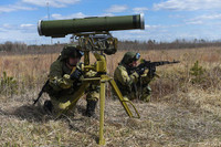 Tên lửa Kornet xuyên thủng lớp giáp và cả động cơ của xe tăng Abrams