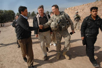 [ẢNH] Ukraine sẽ thay Afghanistan nhận hàng chục tỷ USD viện trợ quân sự từ Mỹ?