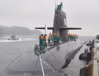 [ẢNH] Pháp cảnh báo 'hậu quả nghiêm trọng' với NATO do mất hợp đồng tàu ngầm