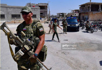 [ẢNH] Hàng ngàn phiến quân đối lập tại Daraa đầu hàng Quân đội Nga - Syria