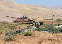 [ẢNH] Hàng ngàn tay súng Taliban có thể sắp tràn vào căn cứ Shindand của Mỹ