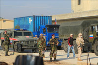 [ẢNH] Hàng ngàn phiến quân đối lập tại Daraa đầu hàng Quân đội Nga - Syria