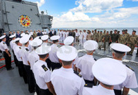 [ẢNH] Soái hạm Ukraine bị vô hiệu hóa trong khi Nga chẳng tốn một viên đạn