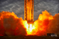 SpaceX thất bại khi phóng tên lửa đẩy lớn nhất trong lịch sử nhân loại