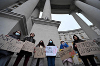 Nga ‘sơ tán’ được lượng tài sản khổng lồ, thoát khỏi bị Mỹ phong toả