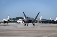 [ẢNH] Tham mưu trưởng Không quân Mỹ gây sốc với ý định loại bỏ F-22