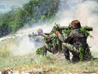 [ẢNH] Ly khai miền Đông lần đầu dùng vũ khí nhiệt áp tấn công quân đội Ukraine?