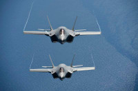 [ẢNH] Tiêm kích F-35 cố tình phơi mình để hàng loạt tổ hợp phòng không Nga phát hiện từ xa?