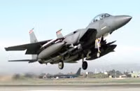 [ẢNH] ‘Đại bàng bất bại‘ F-15E gây sốc khi mang cùng lúc 5 tên lửa tàng hình nặng 1 tấn