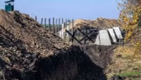 [ẢNH] Ukraine tự tin với 400km hào sâu sẽ chặn được xe tăng đối thủ