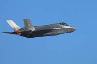 [ẢNH] Tiêm kích F-35 cố tình phơi mình để hàng loạt tổ hợp phòng không Nga phát hiện từ xa?