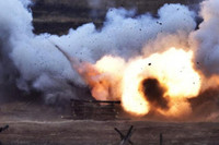 [ẢNH] Ly khai miền Đông lần đầu dùng vũ khí nhiệt áp tấn công quân đội Ukraine?