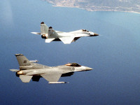 [ẢNH] Báo Trung Quốc: F-16 Mỹ thắng tới... 65 - 0 trước chiến đấu cơ Liên Xô/Nga