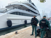 Châu Âu đẩy nhanh tiến độ 'phân chia' tài sản bị phong tỏa của Nga