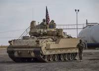 Xe chiến đấu bộ binh M2 Bradley trở thành cứu tinh của binh sĩ Ukraine