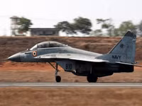 [ẢNH] MiG-29K rơi 3 lần trong năm khiến Ấn Độ cân nhắc mua F/A-18 thay thế