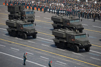 [ẢNH] Mỹ muốn cấm vận TOS-2 Tosochka của Nga vì... quá mạnh