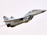 [ẢNH] MiG-29K rơi 3 lần trong năm khiến Ấn Độ cân nhắc mua F/A-18 thay thế