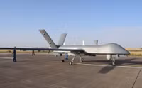 [ẢNH] Truyền thông Armenia: Chúng ta cần UAV Trung Quốc hơn Su-30SM Nga