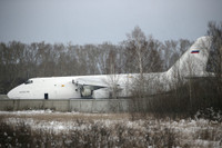 [ẢNH] Máy bay khổng lồ An-124 Nga văng mất động cơ, phải hạ cánh khẩn cấp