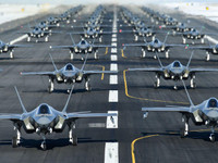 [ẢNH] Phương Tây giải thích tại sao Su-57 Nga không thể so sánh với F-35 Mỹ