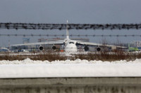 [ẢNH] Máy bay khổng lồ An-124 Nga văng mất động cơ, phải hạ cánh khẩn cấp