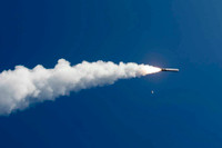 Tư lệnh Hải quân Nga lo ngại trước sự bao vây của... 7.000 tên lửa Tomahawk