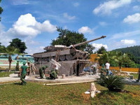 [ẢNH] Báo Nga trầm trồ trước xe tăng T-90 bằng bê tông của Việt Nam khi hoàn thiện