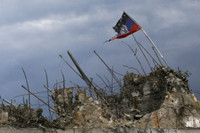 [ẢNH] Ly khai miền Đông sẵn sàng đầu hàng và trở về với Ukraine