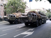 [ẢNH] S-300PT Armenia quyết đấu S-300PMU-2 Azerbaijan: Ai sẽ giành phần thắng?