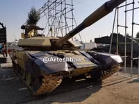 [ẢNH] Iran điều lượng lớn T-72 nâng cấp tới sát biên giới Azerbaijan, sẵn sàng tham chiến?