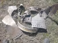 [ẢNH] Tên lửa Azerbaijan tự rơi hay bị phòng không Nga bắn hạ?