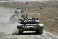 [ẢNH] Armenia bắt giữ xe tăng T-90S hiện đại nhất của Azerbaijan