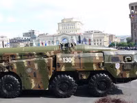 [ẢNH] UAV cảm tử Azerbaijan tiếp tục hủy diệt tên lửa đạn đạo cực mạnh của Armenia