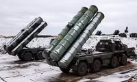 [ẢNH] S-400 Thổ Nhĩ Kỳ bắt đầu đe dọa máy bay Nga tại Crimea?