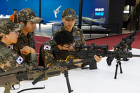 Canada chọn vũ khí Hàn Quốc sau căng thẳng với Mỹ?