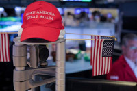 Thị trường chứng khoán Mỹ mất 4.000 tỷ USD vì cuộc chiến thương mại