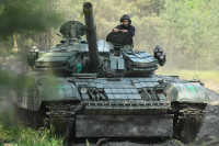 Quân đội Ukraine nhận hàng loạt thiết giáp BTR-4 sản xuất mới