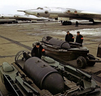 Vì sao bom siêu lớn FAB-5000 chưa ‘mọc thêm cánh’?